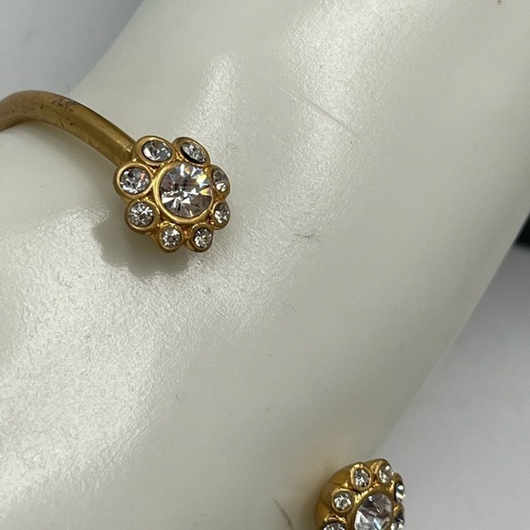 J. Crew Sparkly Rhinestone Gold Tone Flower Cuff Bracelet New - Picture 5 of 11